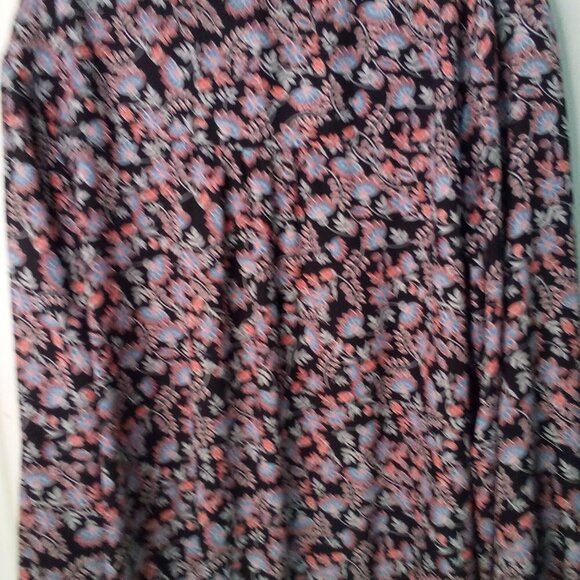 Terra & Sky Blouse Women 3X Button Up 3/4 Sleeve Floral Black Blue Red - Picture 14 of 15